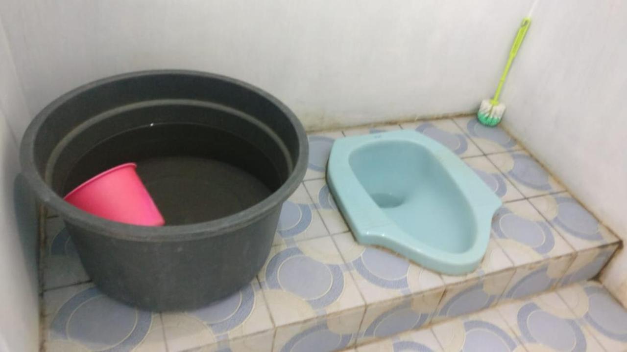 Gerbang Banyu Langit Cottage Bantul Kültér fotó