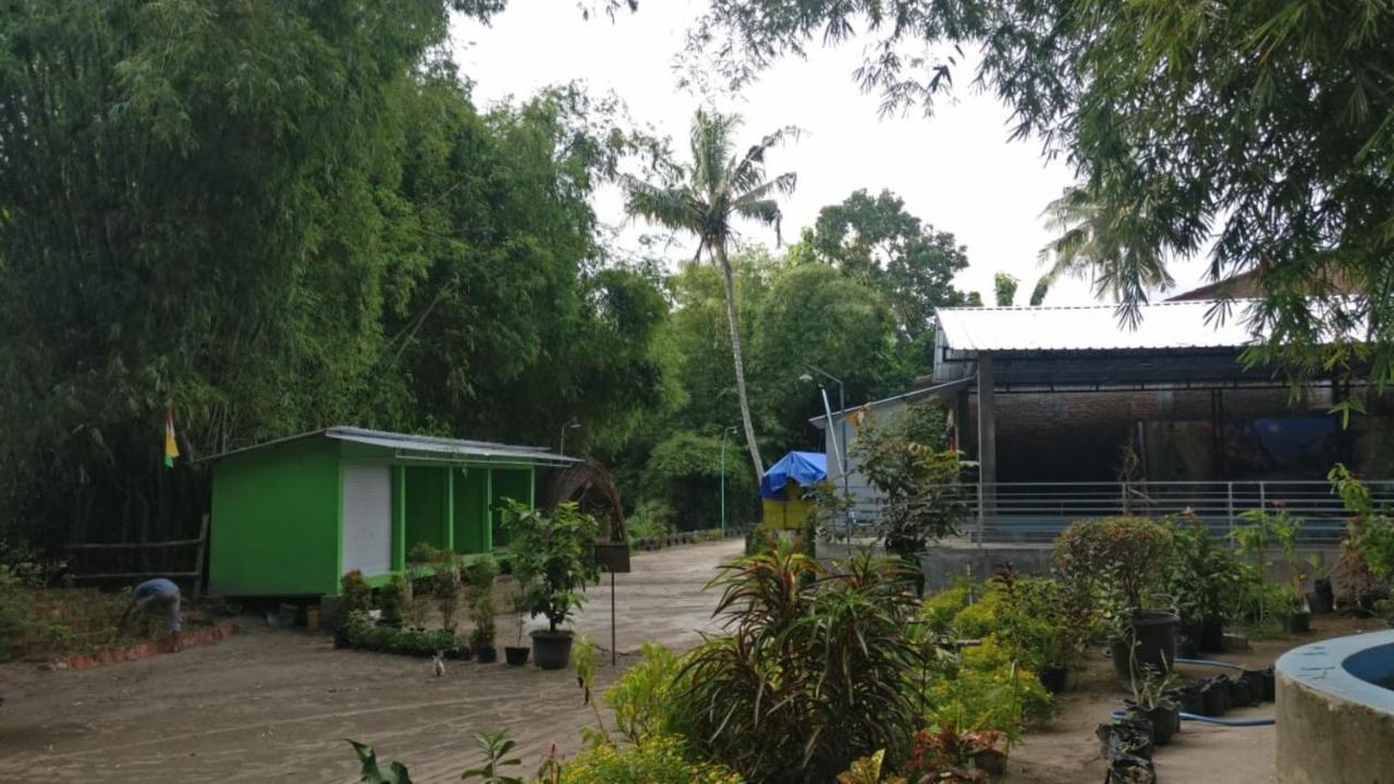 Gerbang Banyu Langit Cottage Bantul Kültér fotó