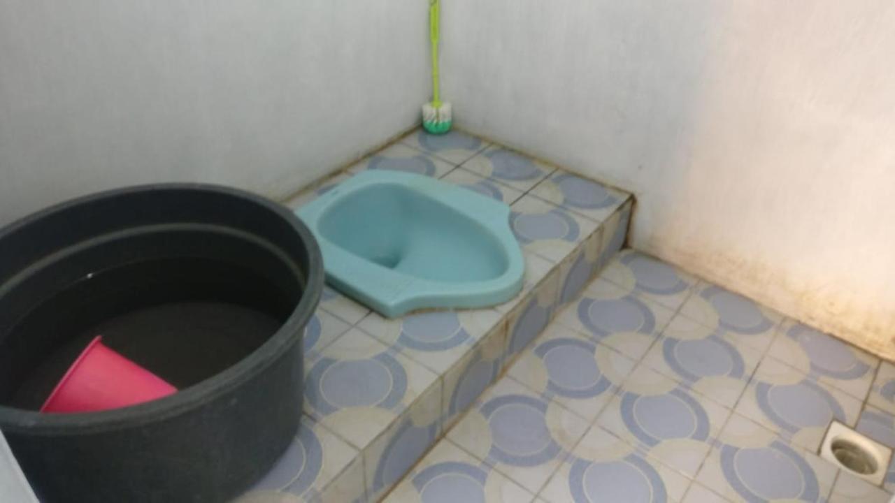 Gerbang Banyu Langit Cottage Bantul Kültér fotó
